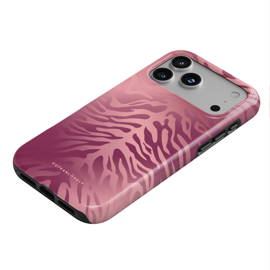 CUTEANLOVELY Blush Tiger Print MagSafe iPhone Case iPhone 17 Pro Side